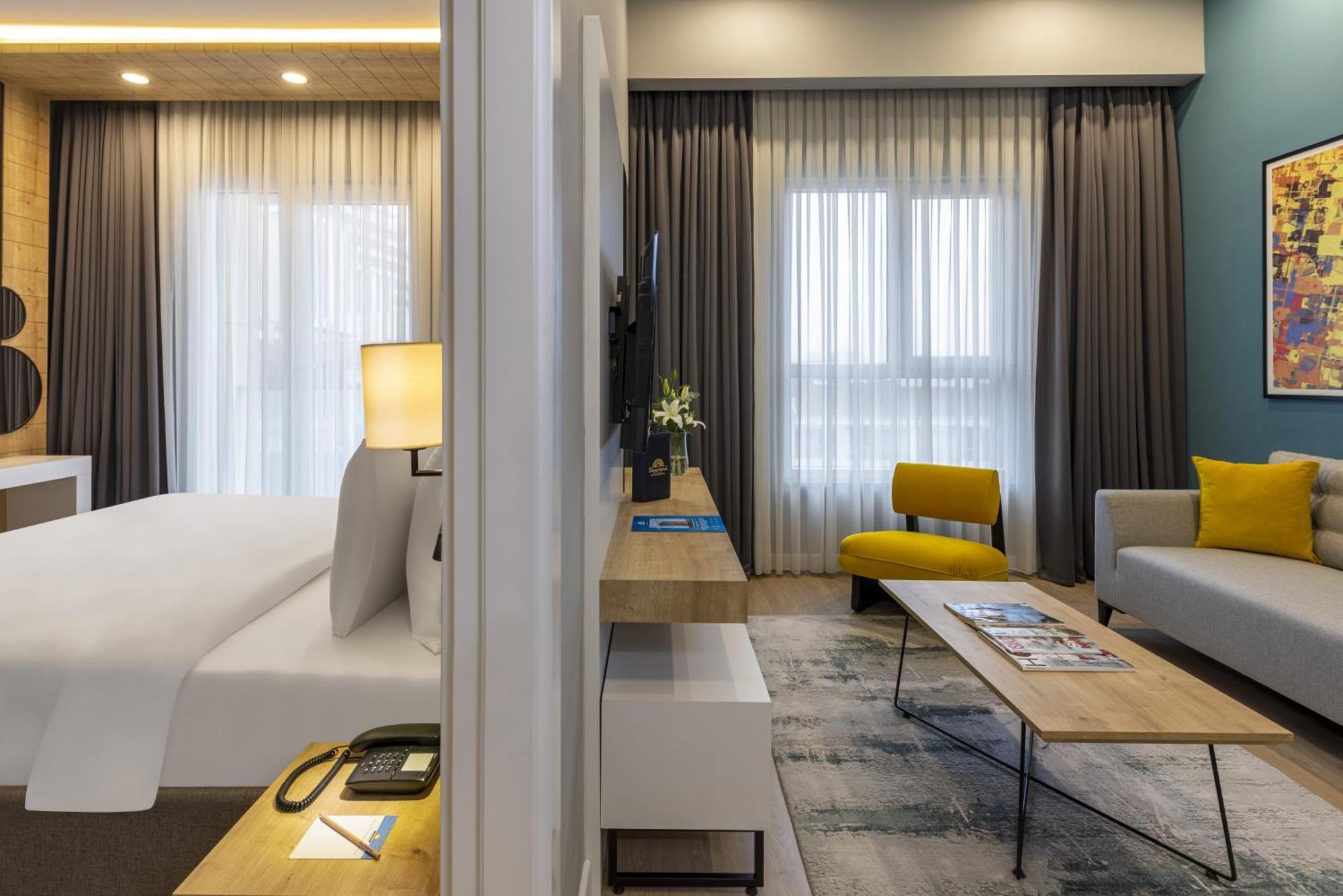 Days & By Wyndham Esenyurt Hotel
