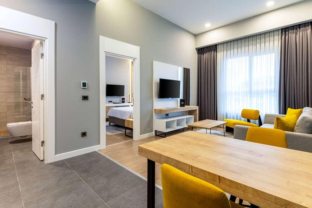 Days & By Wyndham Esenyurt 5* Stambuł